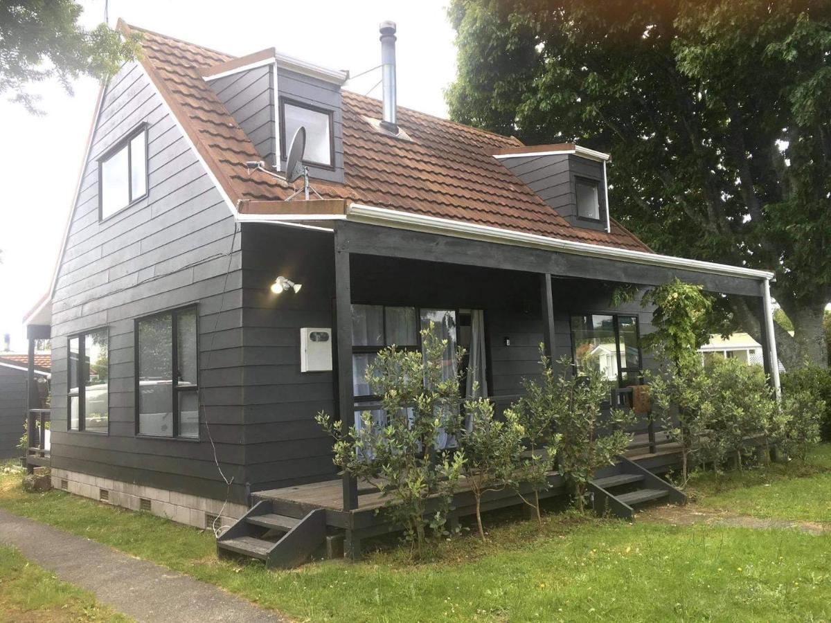 Hirangi Cottage ตูรางี ภายนอก รูปภาพ